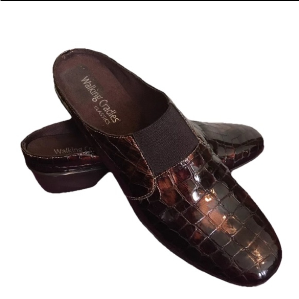 Cradles Classic Women’s Walking Leather Mules 7.5 N Brown Crocodile  1” Heel